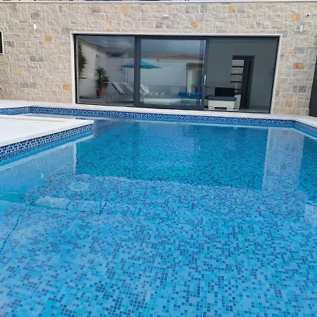 Enjoy Lux In Villa *