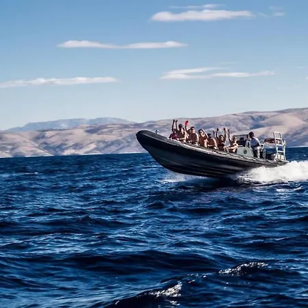 ヴィラ Enjoy Lux In